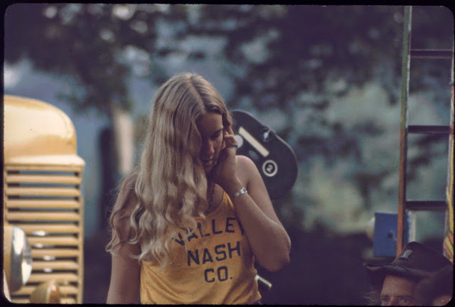 Girls of Woodstock, 1969 (24)
