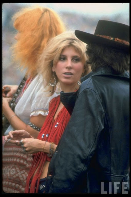 Girls of Woodstock, 1969 (39)